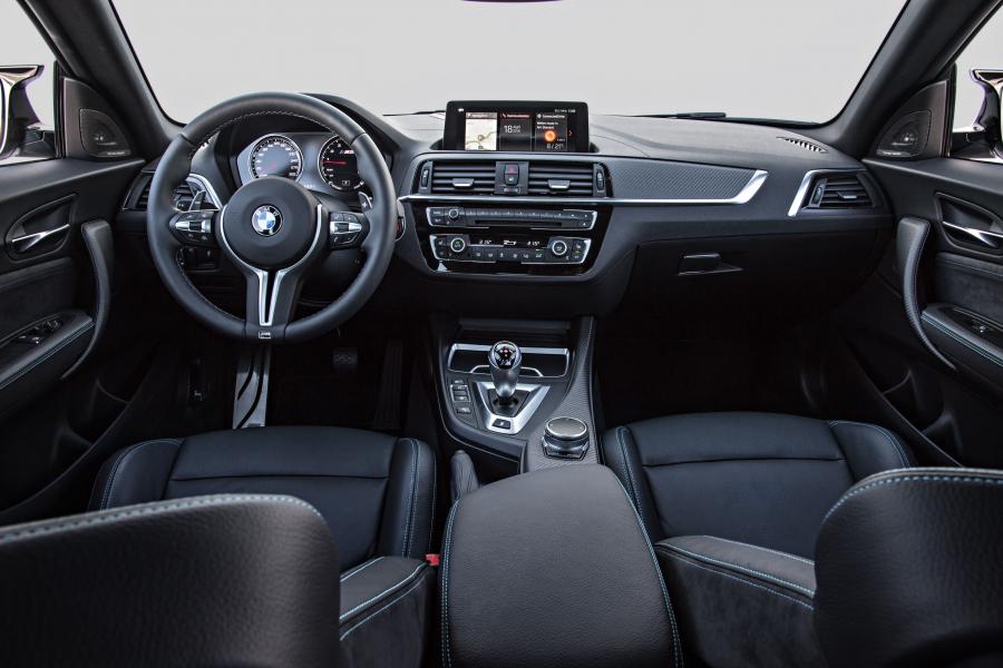 Торпедо BMW M2 Competition (F87) 2018 года  (WW) (фото 23 из 160)